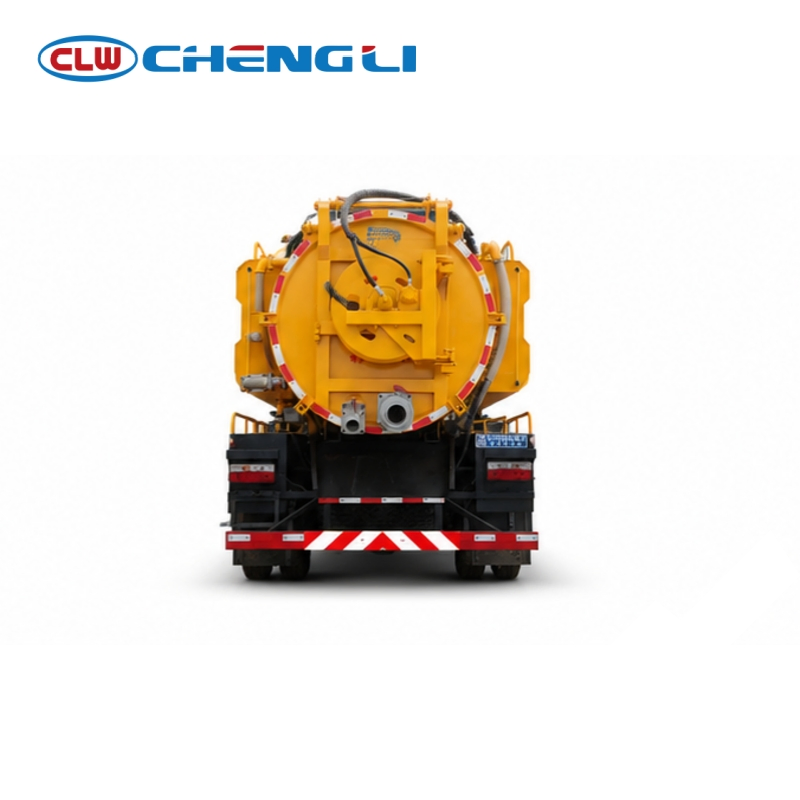 4×2 Combination Vacuum Truck — rear view