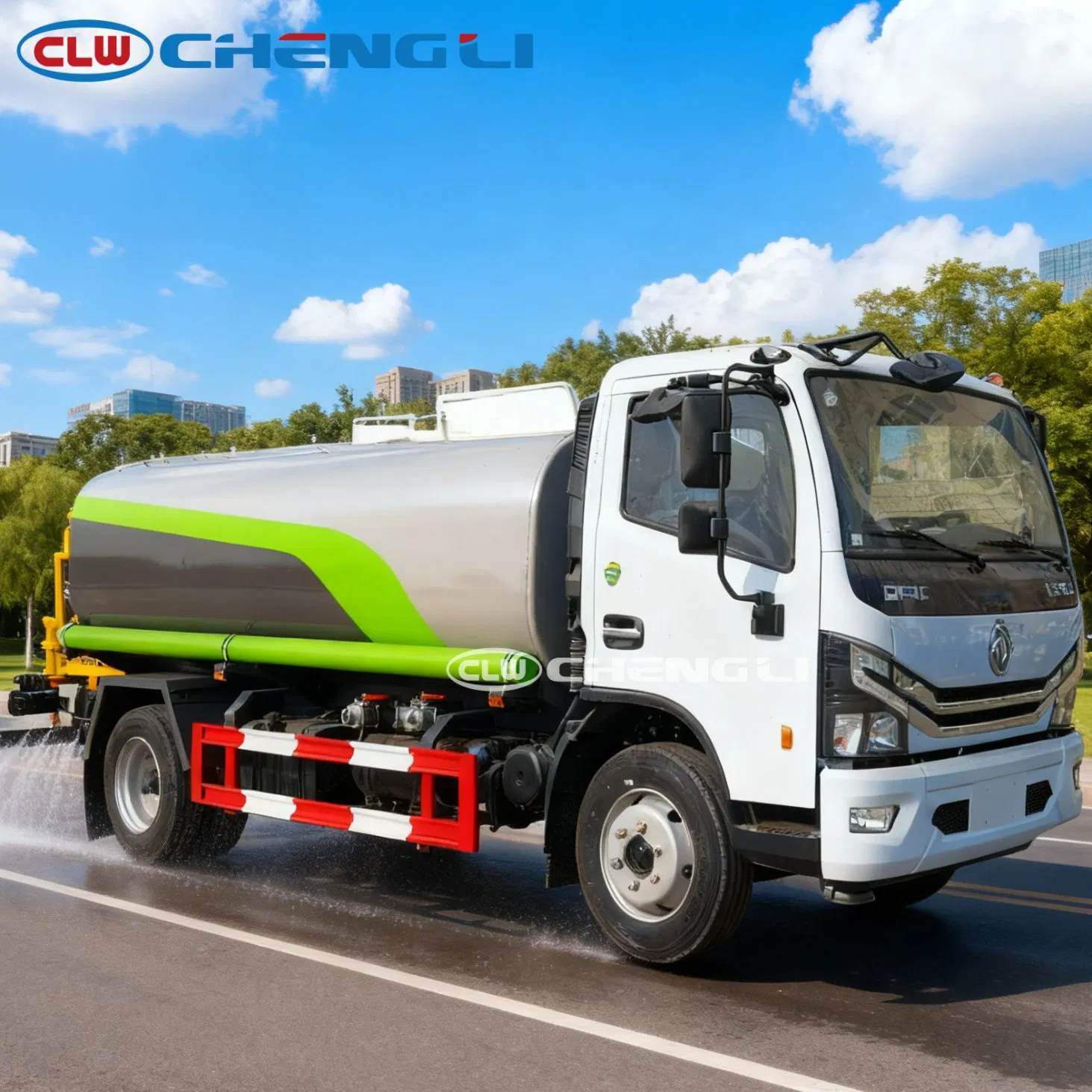 9,000L 4×2 Water Tank Truck — front-side view
